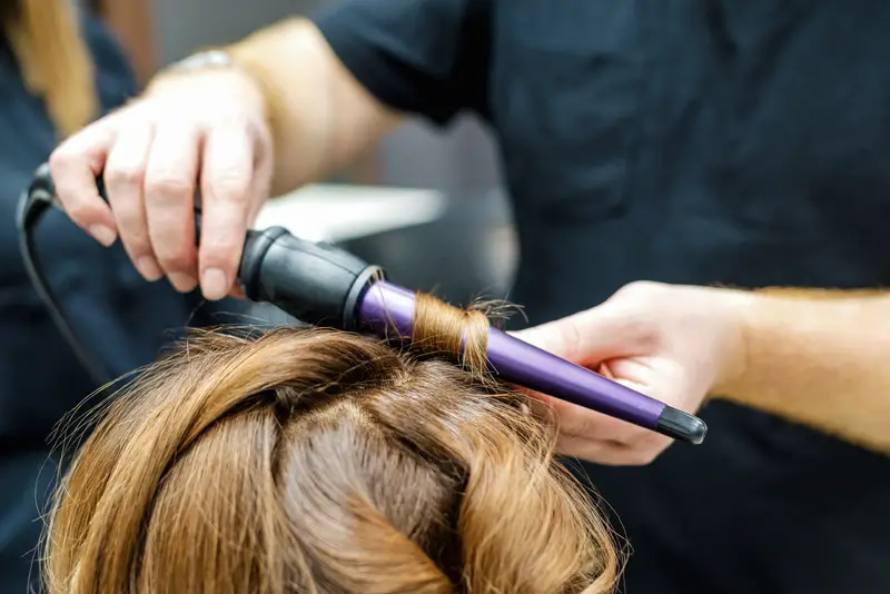 3 Best Titanium Curling Irons (January. 2024) Reviews and Buyer’s Guide
